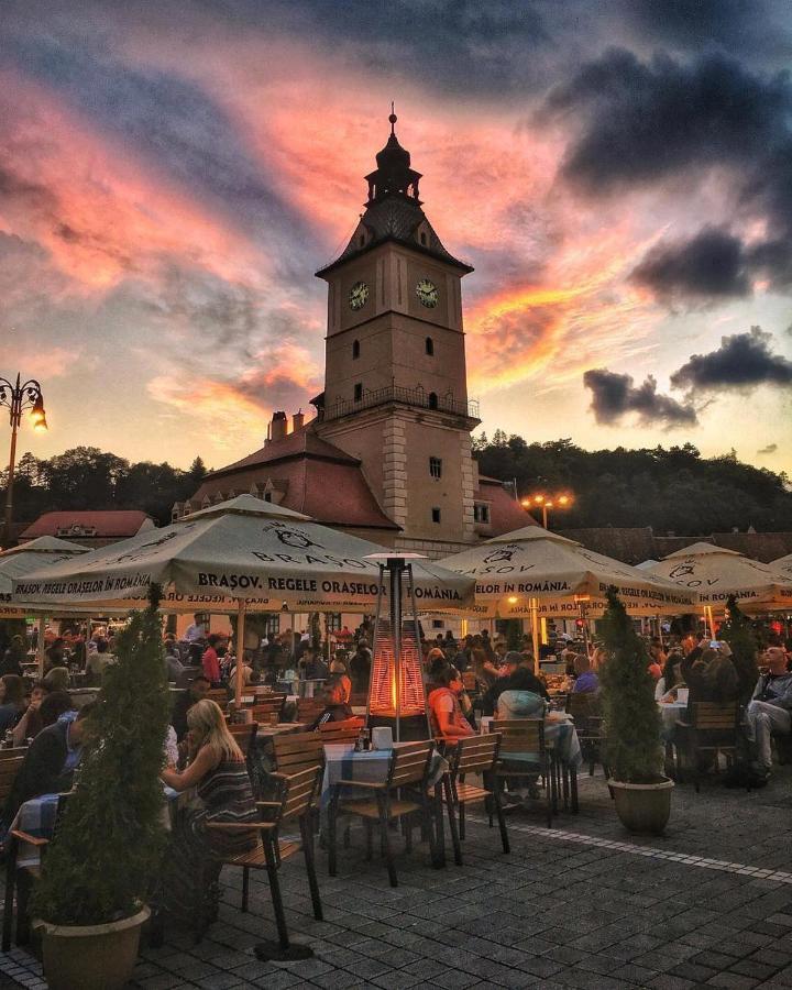 Central Studio Brasov Bagian luar foto